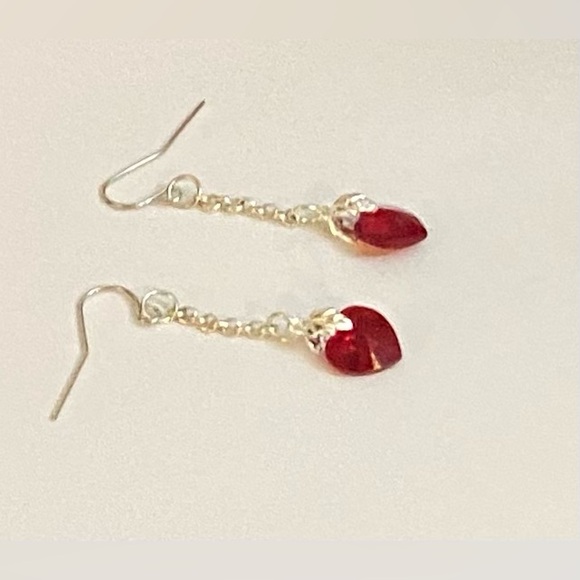 Swarovski Siam Red Crystal Heart earrings HTE-12 NEW - Picture 6 of 6